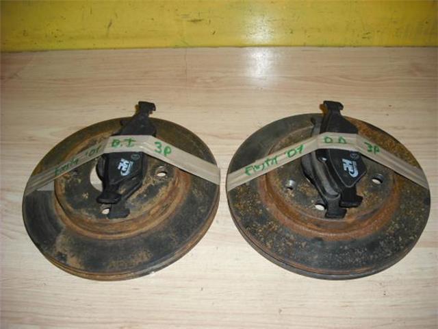 1524589 Ford