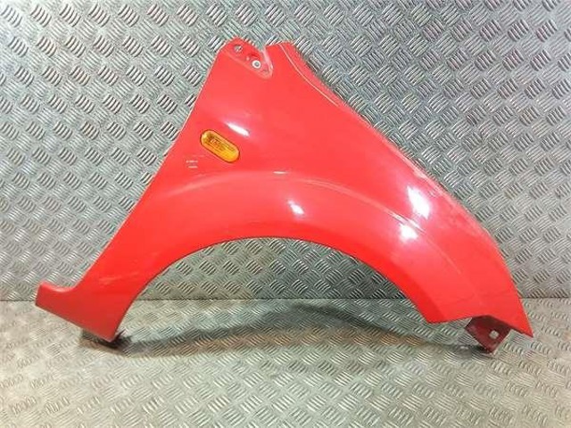 1528047 Aleta delantera derecha  disponible Burgos
