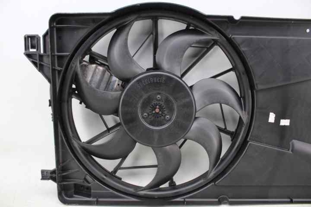 FORD 1530980 Ventilador de radiador  en stock Terrassa