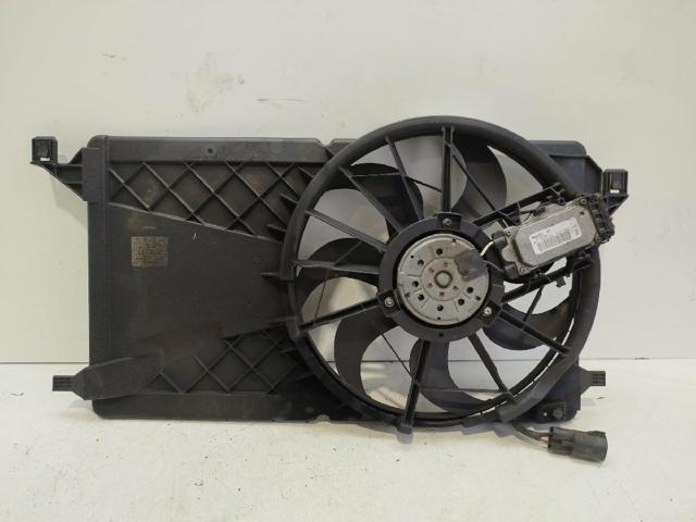 1530980 Difusor del radiador de refrigeración con motor y hélice  disponible Utrera