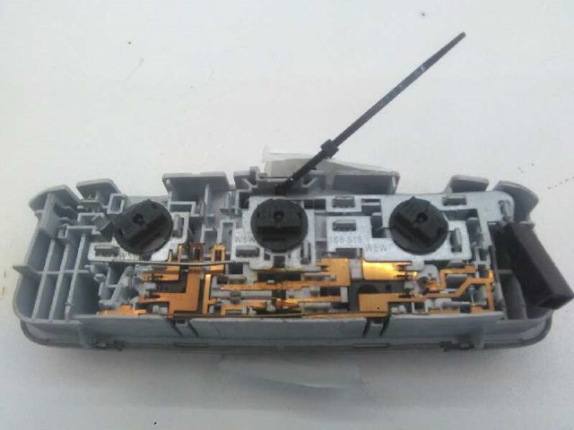 1540351 Luz de techo interior (cabina)  en stock Sabadell