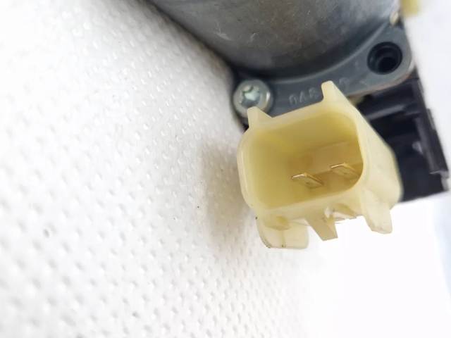 1543207 FORD Motor del elevalunas de la puerta delantera derecha  en stock Gandía