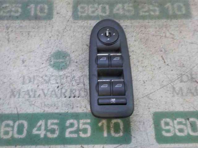 1547152 Ford