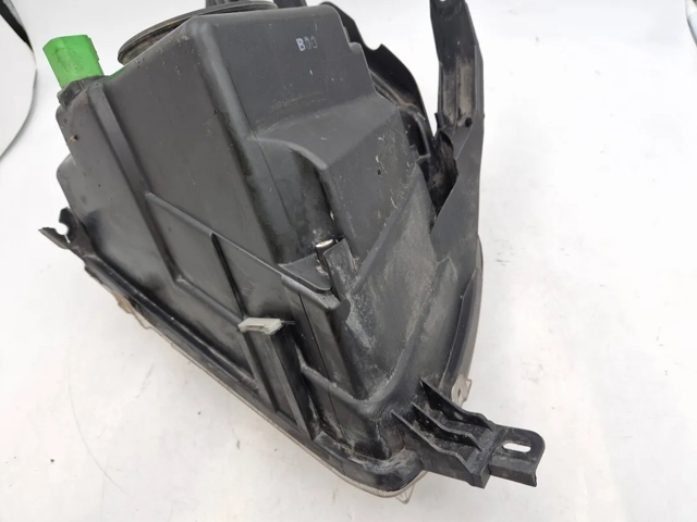 1547725 Faro izquierdo  en stock Sabadell
