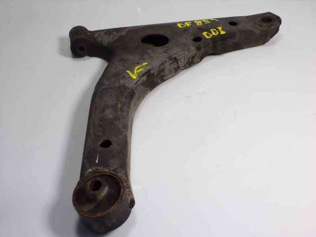 1553246 FORD Brazo inferior derecho de la suspensión delantera  en stock Córdoba