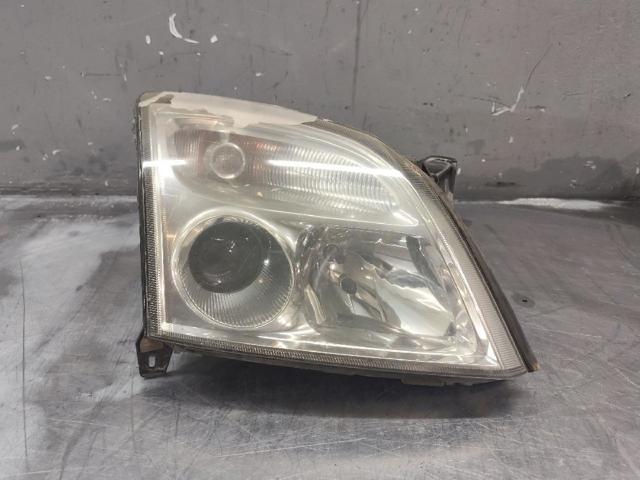 15588800 Faro derecho  en stock Castellón
