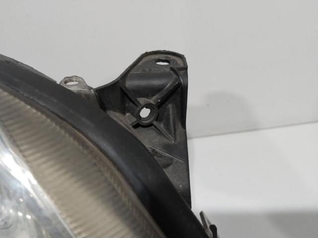 OPEL 15588800 Faro derecho  en stock Terrassa