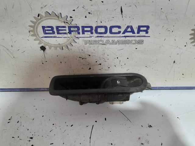 RENAULT 156013870  en stock Valencia