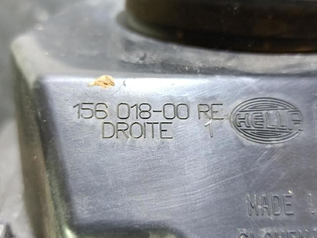 RENAULT 15601800RE Faro derecho  en stock Salamanca