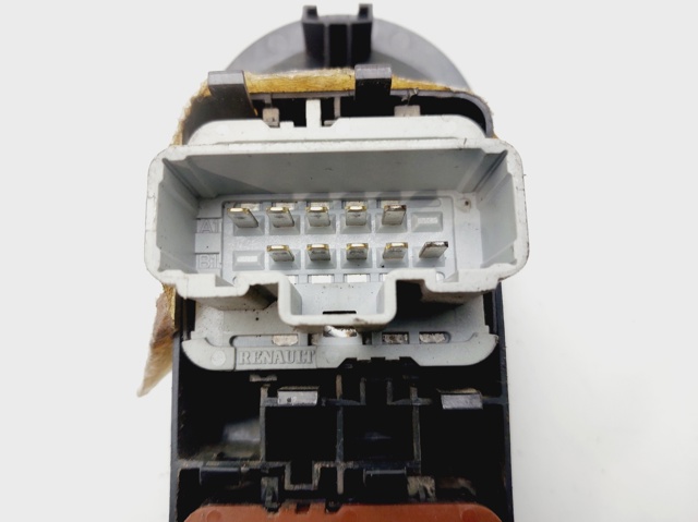156018070 RENAULT  comprar en Oviedo