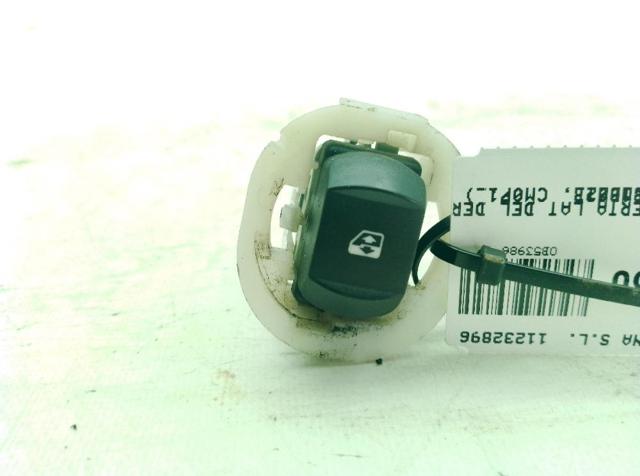 156018100 Renault (RVI)