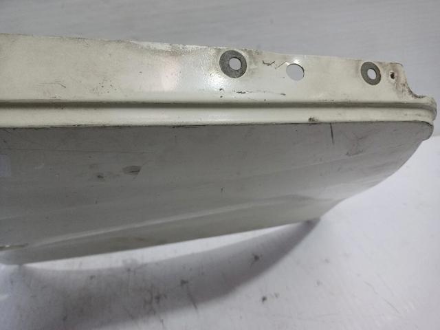 FORD 1560697 Aleta  en stock Salamanca