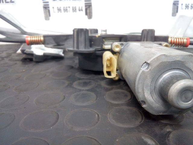 1567722 FORD Mecanismo de elevalunas delantero derecha  en stock Gandía