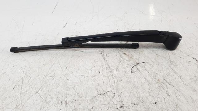 1568200044 Mercedes