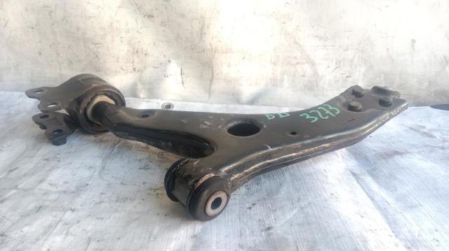 FORD 1570284 Brazo inferior derecho de la suspensión delantera comprar Pamplona