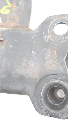 1570284 FORD Brazo inferior derecho de la suspensión delantera comprar Madrid