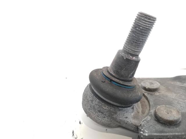 1570284 Brazo inferior derecho de la suspensión delantera  disponible Burgos