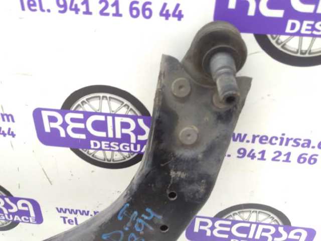1570285 Brazo inferior izquierdo de la suspensión delantera  en stock Granada