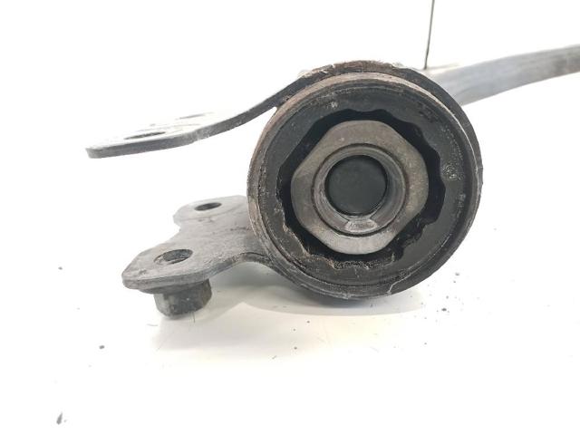 FORD 1570285 Brazo inferior izquierdo de la suspensión delantera comprar Pamplona