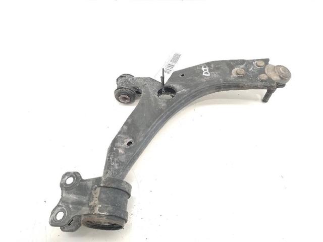 1570285 Brazo inferior izquierdo de la suspensión delantera  disponible Málaga