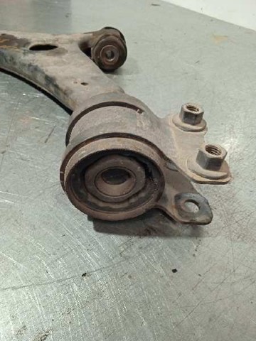 FORD 1570285 Brazo inferior izquierdo de la suspensión delantera comprar Barcelona