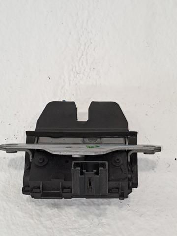 1570448 Cerradura de tapa de maletero  disponible Utrera