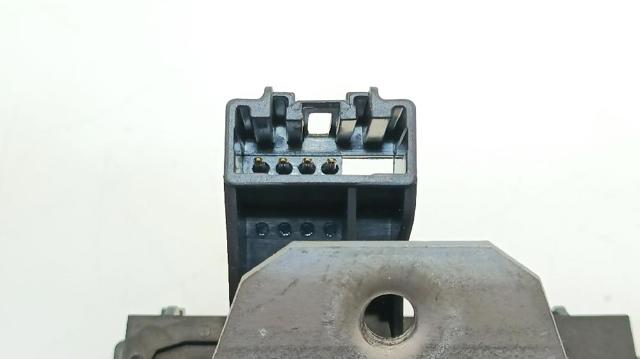 1570448 FORD Cerradura de tapa de maletero  disponible Vigo