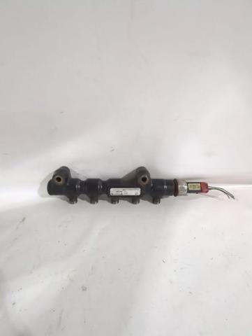 PEUGEOT 1570G2 Rampa de combustible  en stock Salamanca