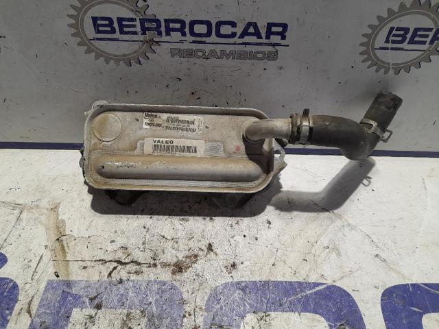 TOYOTA 157100R01000 Radiador de aceite  en stock Salamanca