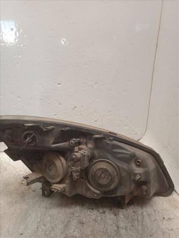 RENAULT 15810300 Faro izquierdo  disponible Lugo