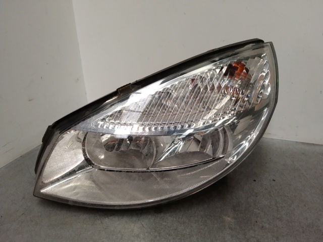 15810300LI Faro izquierdo  disponible Utrera
