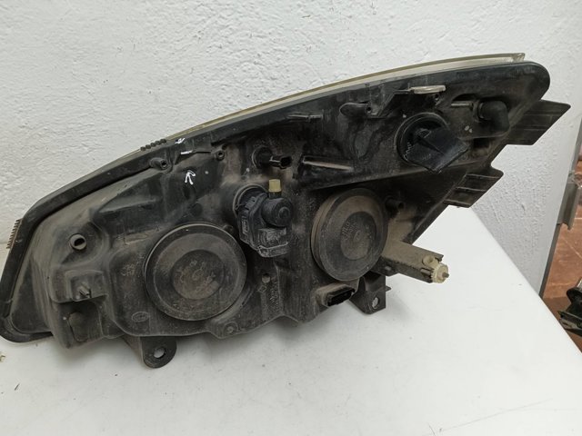 15810400 RENAULT Faro derecho  comprar en Jaén