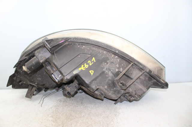RENAULT 15810400 Faro derecho  disponible Lugo