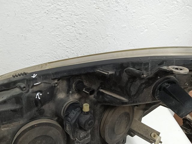 RENAULT 15810400 Faro derecho  en stock Salamanca