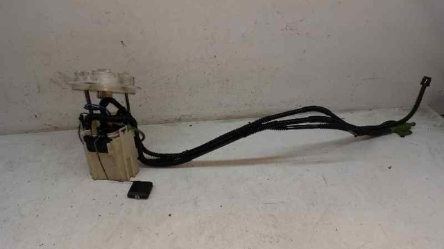 Bomba de gasolina Mercedes GLK  (X204)