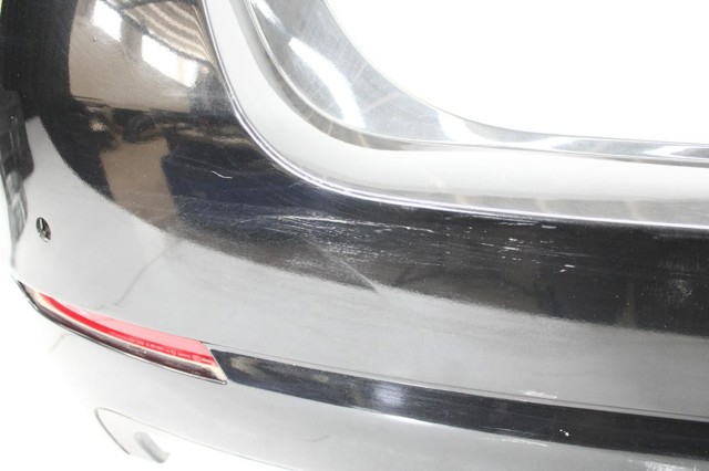 15857711 BMW Parachoques trasero  disponible Ourense