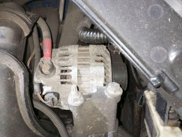1592234 Alternador  disponible Málaga