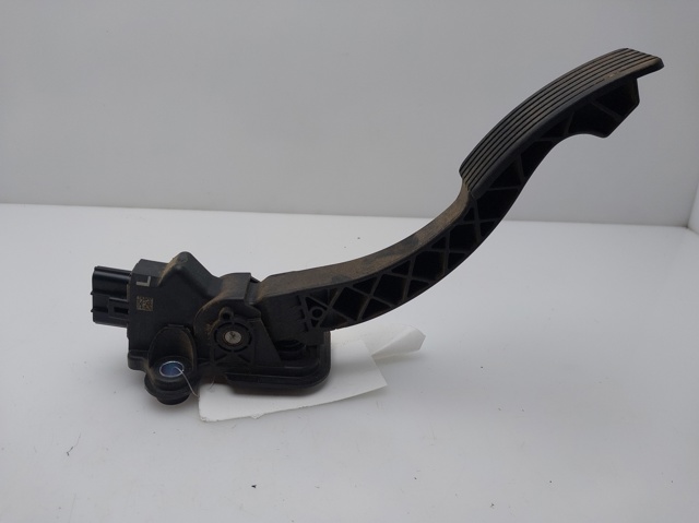 MITSUBISHI 1600A102 Pedal del acelerador  comprar en Ponferrada