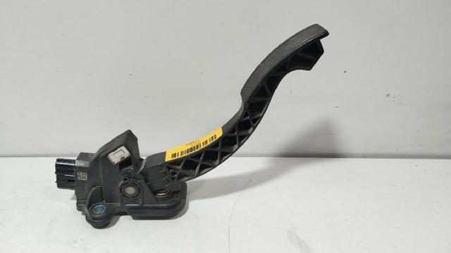1600A102 MITSUBISHI Pedal del acelerador comprar Madrid