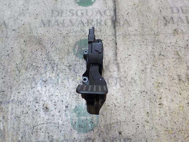 PEUGEOT 1601CW Pedal del acelerador  en stock Valencia