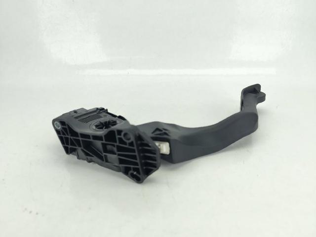 PEUGEOT 1601CW Pedal del acelerador  disponible Lugo
