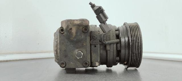 HYUNDAI 1605022900 Compresor de aire acondicionado  en stock Terrassa