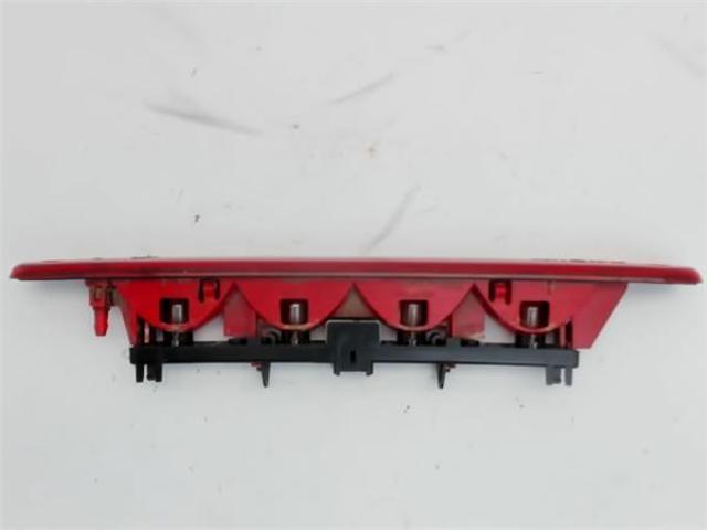 PEUGEOT 1606372780 Luz de freno trasera adicional  disponible España