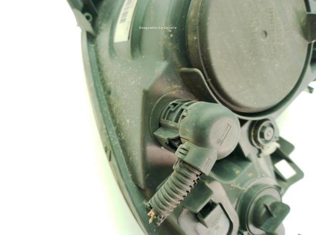 1606926880 Faro derecho comprar Sevilla