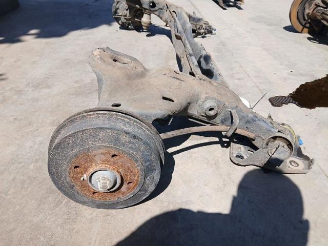 PEUGEOT 1607197180 Puente trasero  en stock Valencia