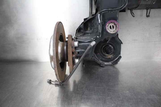 1607197280 PEUGEOT Puente trasero  en stock Gandía