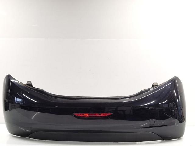 Paragolpes delantero y trasero Peugeot 208 I CA, CC segundo mano