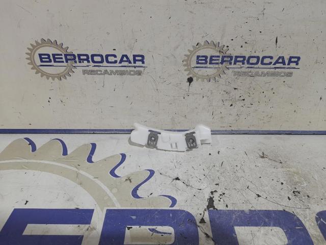 Kit de soportes/fijaciones del parachoques delantero 1607398380 PEUGEOT