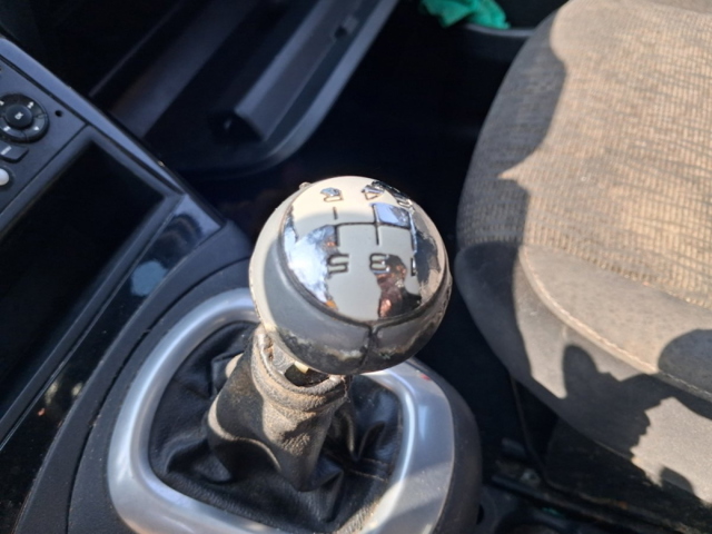 PEUGEOT 1607401980 Bomba de gasolina comprar Barcelona