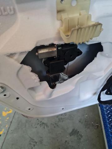 Mecanismo alzacristales, puerta trasera izquierda 1607675380 PEUGEOT